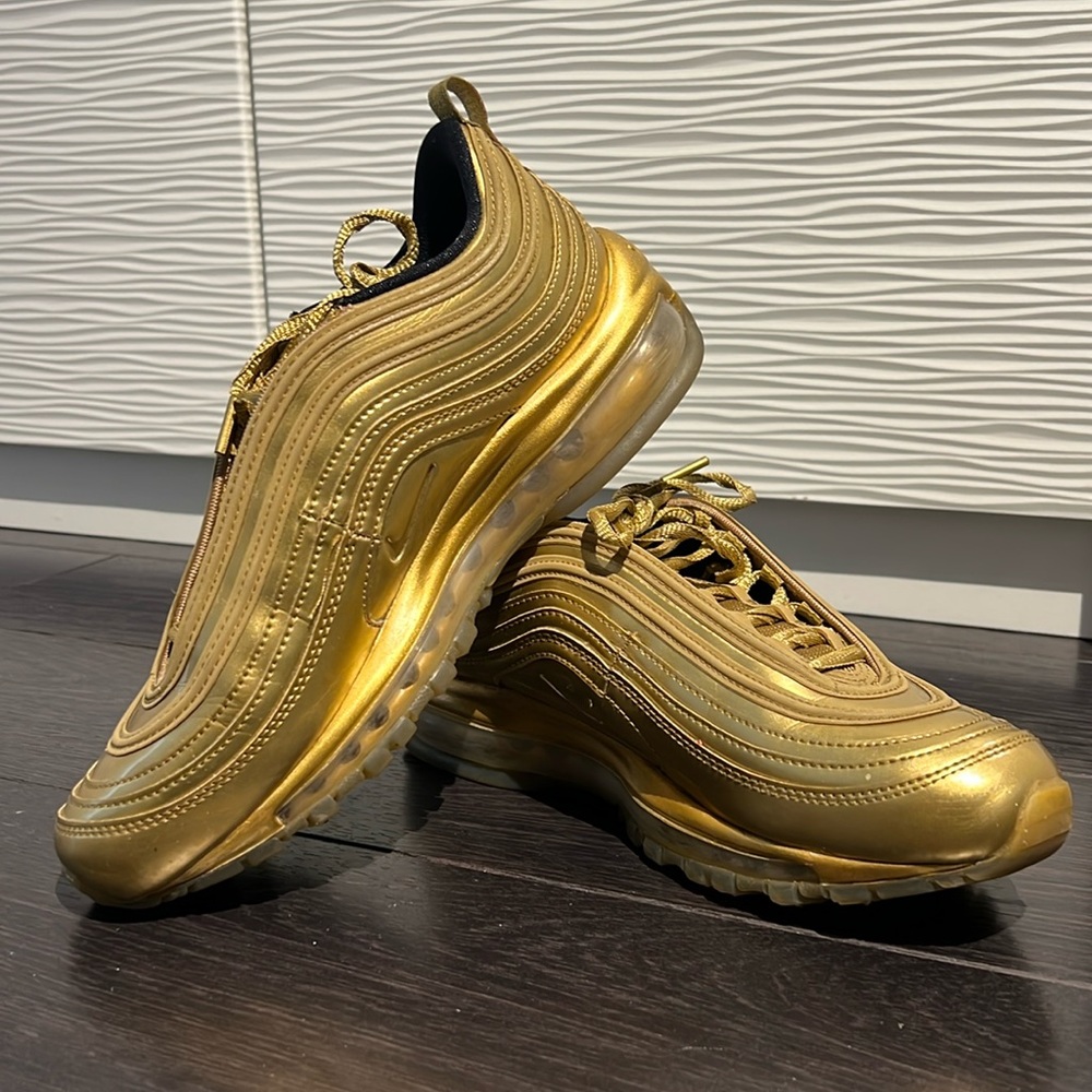 Nike Air Max 97 Gold Metal - UNISEX- Men Size 7, Woman Size 8.5